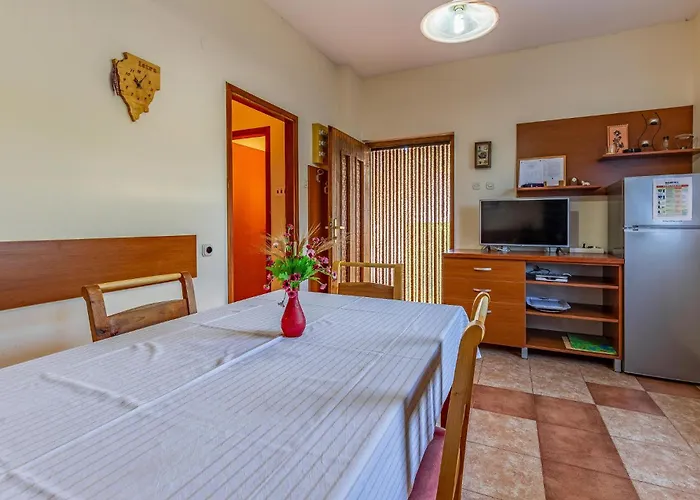 Casa vacanze Stunning In With Kitchen